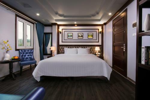 Sense Central Hanoi Hotel