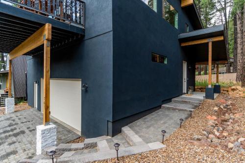 Pine Peak