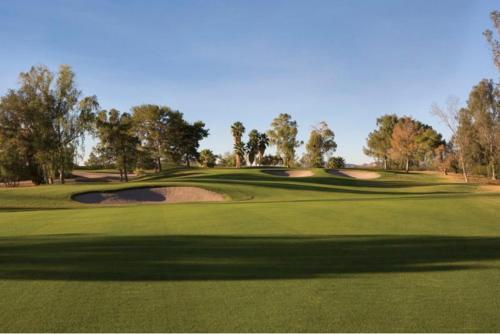 Blissful Zen Close To Old Town Scottsdale.