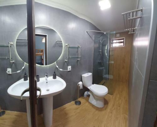 Beachfront 4-bedroom Home In Kaprovani Pine Forest