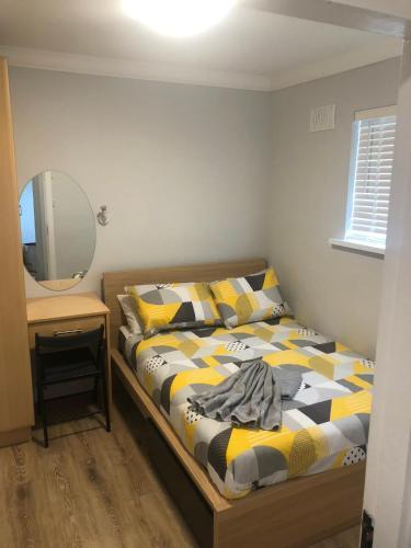 Cheerful 4 Bedroom Town House With Bbq,