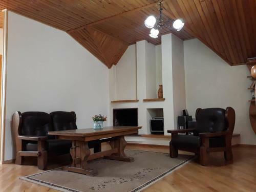 Hostal In My Georgian Family