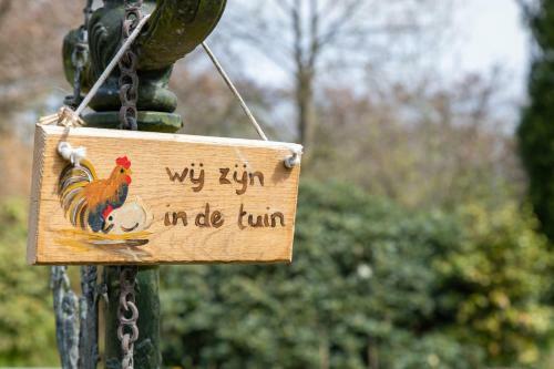 Bed & Breakfast De Geheime Tuin - Boshuis