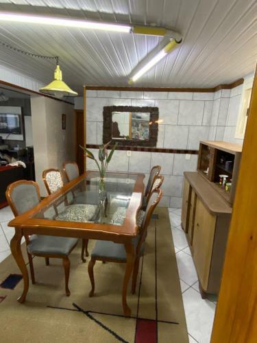 Casa Aconchegante Em Bairro Pr�ximo Ao Centro !