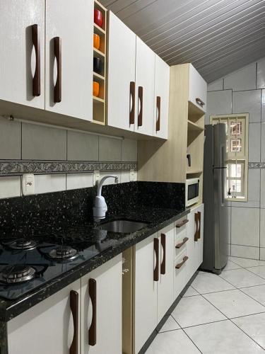 Casa Aconchegante Em Bairro Pr�ximo Ao Centro !