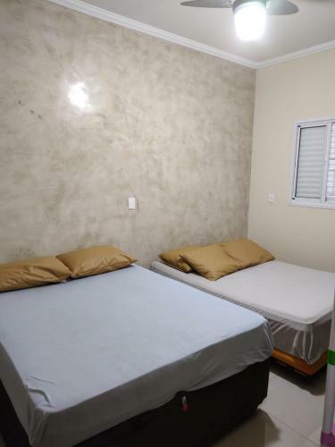 Casa Novinha Em Brotas, 5 Min Centro. Vem Curtir!