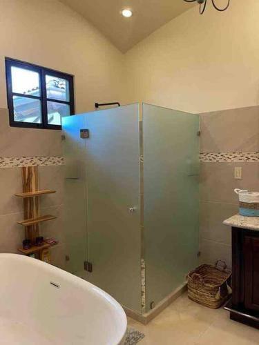 Bright 3 Bedroom Villa In Hacienda Pinilla