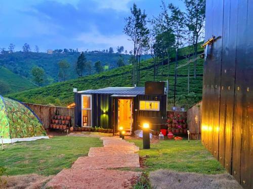 Igloo Container House- Isolated Estate Private Property