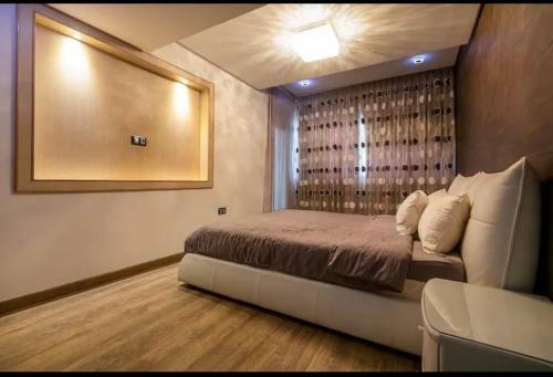 Apartamento Luxurious Home W/ Free Parking & Central AC