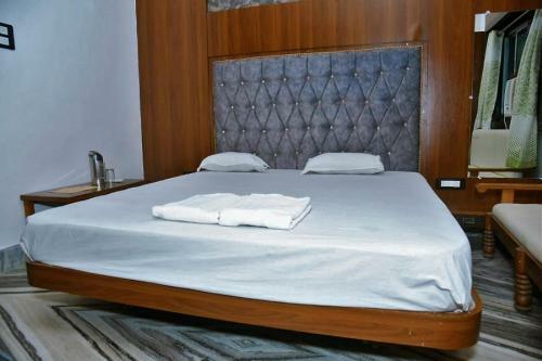 Hotel Staymaker Aditya Plaza