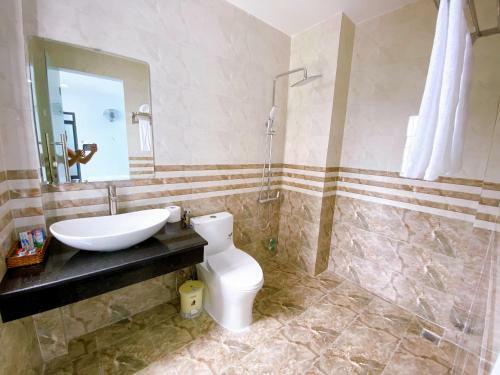 Gold Pig Homestay & Apartment