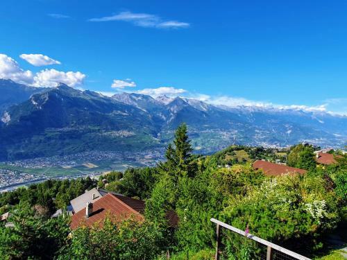 Chalet Cheechako