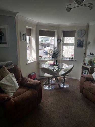 Captivating 1-bed Apartment In Bournemouth