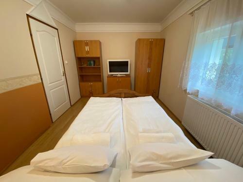 R�v1 Apartman