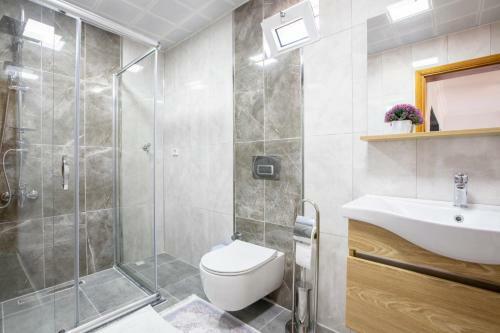 Villa House W Private Pool And Jacuzzi In Kas