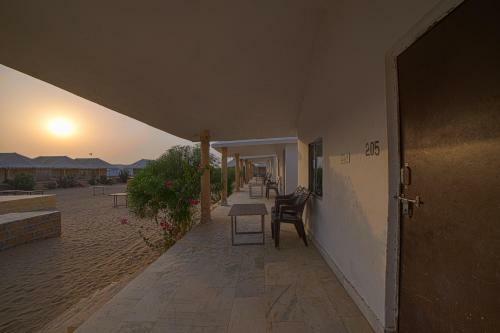 Chotu Maharaj Desert Camp