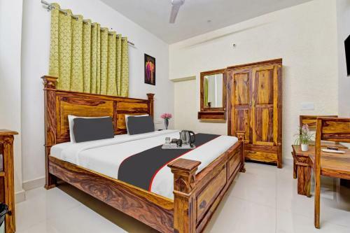 Hotel Collection O 91653 Garg Keshariya Residency