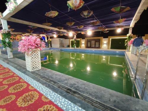 Hotel Sparsh Canopy Resort
