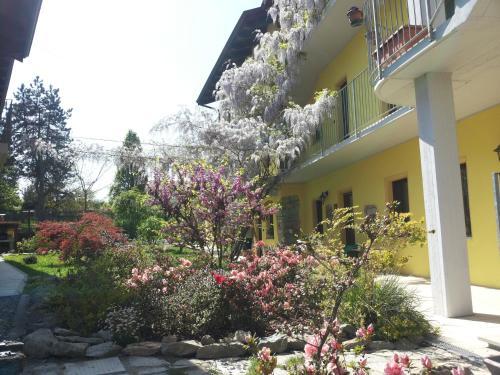 Agroturismo Agriturismo Tra Serra E Lago