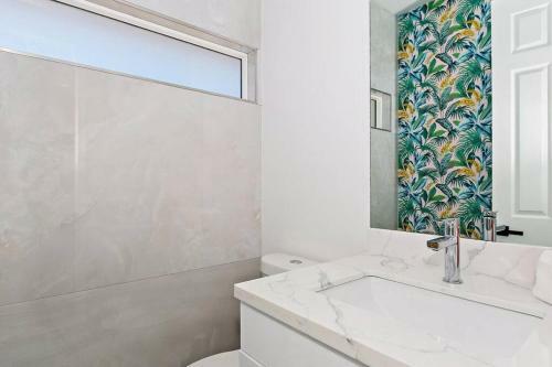 Palm Springs Lux Villa W Priv Pool & Spa Id# 5013
