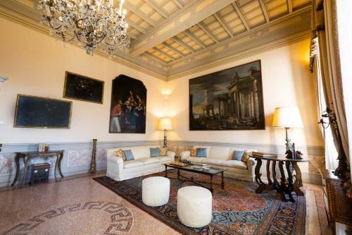 Nobile Appartamento Di Villa Moriggia Castelfranchi