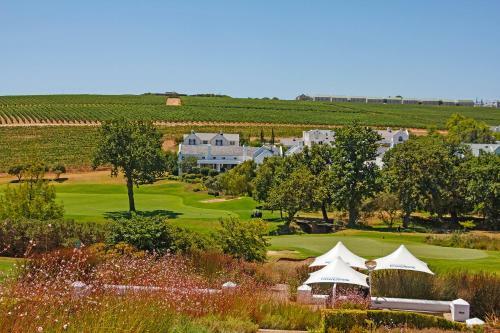 De Zalze Winelands Golf Lodge 16 By Hostagents