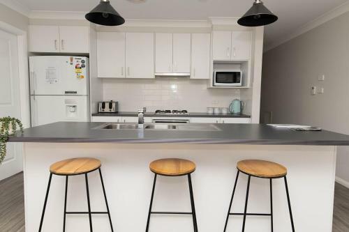 Majestic Villa Pet Friendly Cosy & Homely