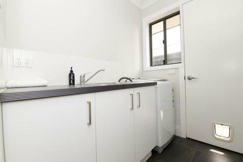Majestic Villa Pet Friendly Cosy & Homely