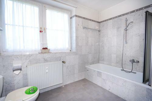 Apartamento Fewo "alte Schule"