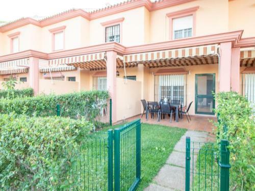 Chiclana Bungalow