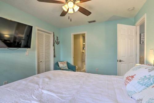 Pet-friendly Coastal Home Near Water Views!