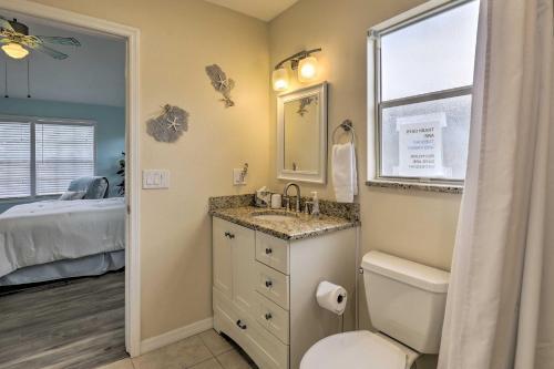 Pet-friendly Coastal Home Near Water Views!
