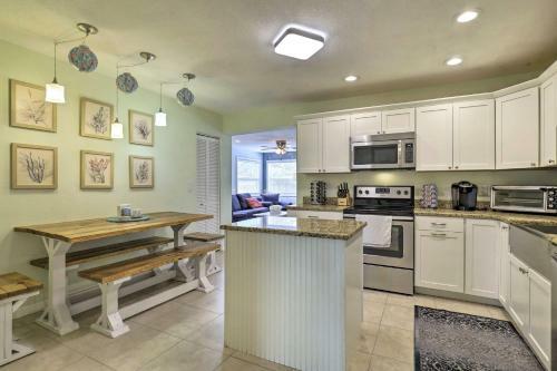 Pet-friendly Coastal Home Near Water Views!