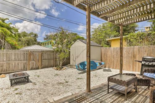 Pet-friendly Coastal Home Near Water Views!