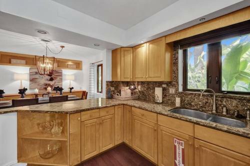 Professionally Decorated Luxury 3br & Private Pool