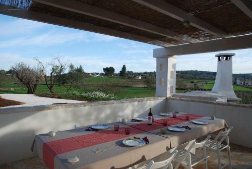 Villa Trullidamare A Ceglie Messapica, Con Piscina