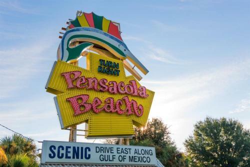 Deluna House By Pensacola Beach Properties