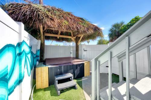 Mermaid House With Pool Jacuzzi Steps To Siesta Key Beach