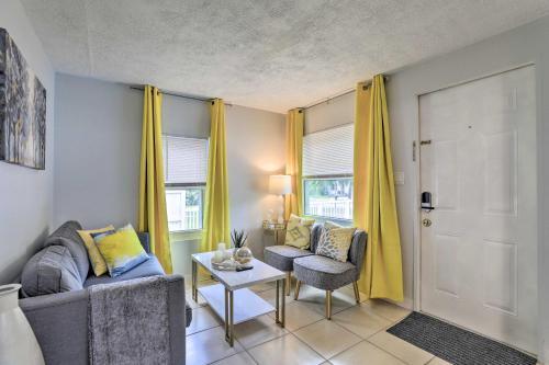 Central Sarasota Home 8 Mi To Siesta Key!