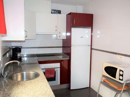 Cosy Apartment In El Ejido With Shared Pool