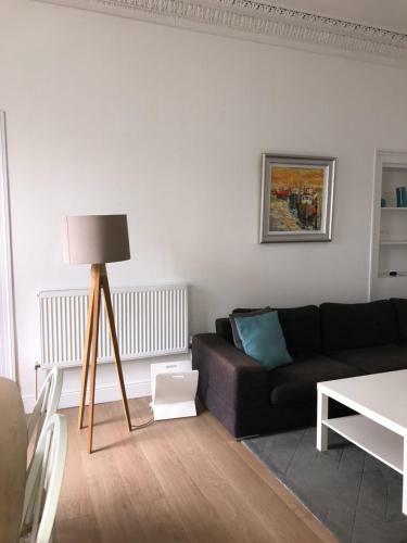 Apex Buccleuch Street Apartment