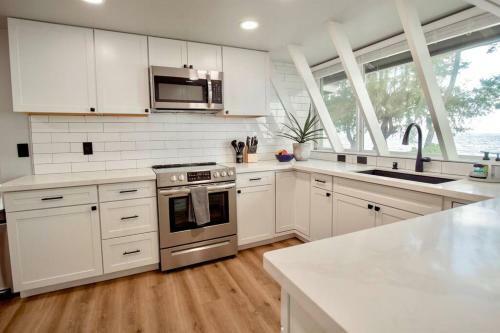 Magic North Shore Beach House 30 Day Rental Pcc Byu