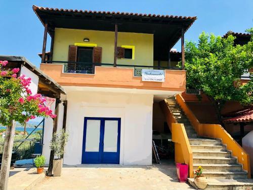 Balconaki Apartments In Vourvourou