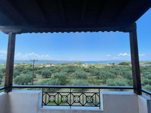 Balconaki Apartments In Vourvourou