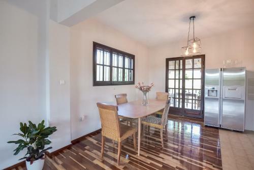 Beachfront Gialova Vacation Home - Brand New