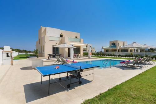 Villa Paleos Hillside By Villa Plus