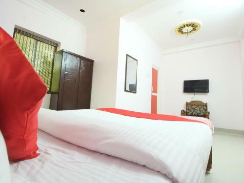 Hostal Jms Brahmin Guest House