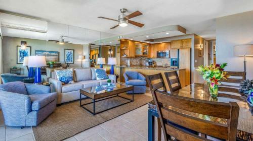 Papakea L-206 By Maui Life Realty