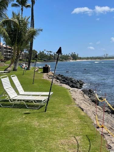 Apartamento This Place Is Different!! Totally Remodeled Modern Oceanfront Condo. View View!