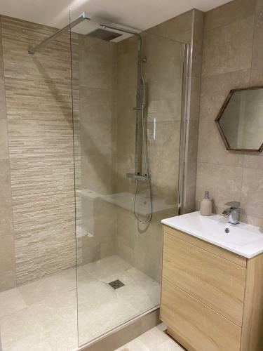 Newly Refurbished Entire Apartment - South Gosforth, Newcastle